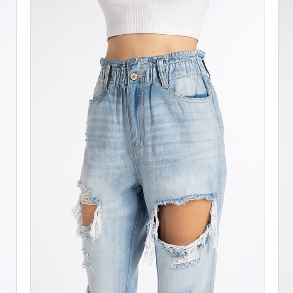 KANCAN HIGH RISE MOM JEANS SIZE 5/26 DISTRESSED / LIGHT / 90s Y2K Style NWOT - Picture 4 of 10